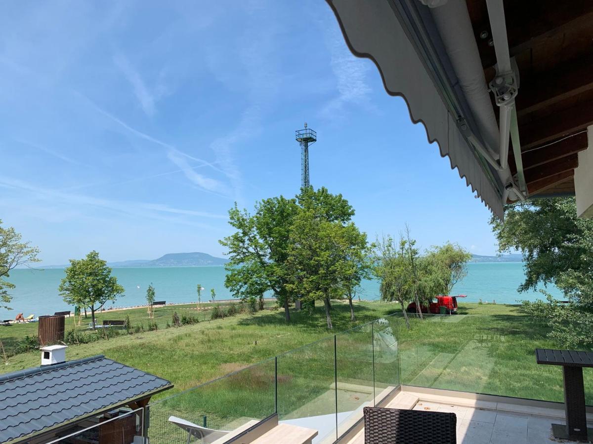 Balatonboglar - Golden Bridge Apartments Exterior photo